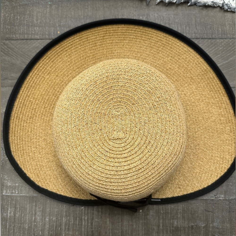 SUN N’ SAND Straw Beach Hat With Bow O/S